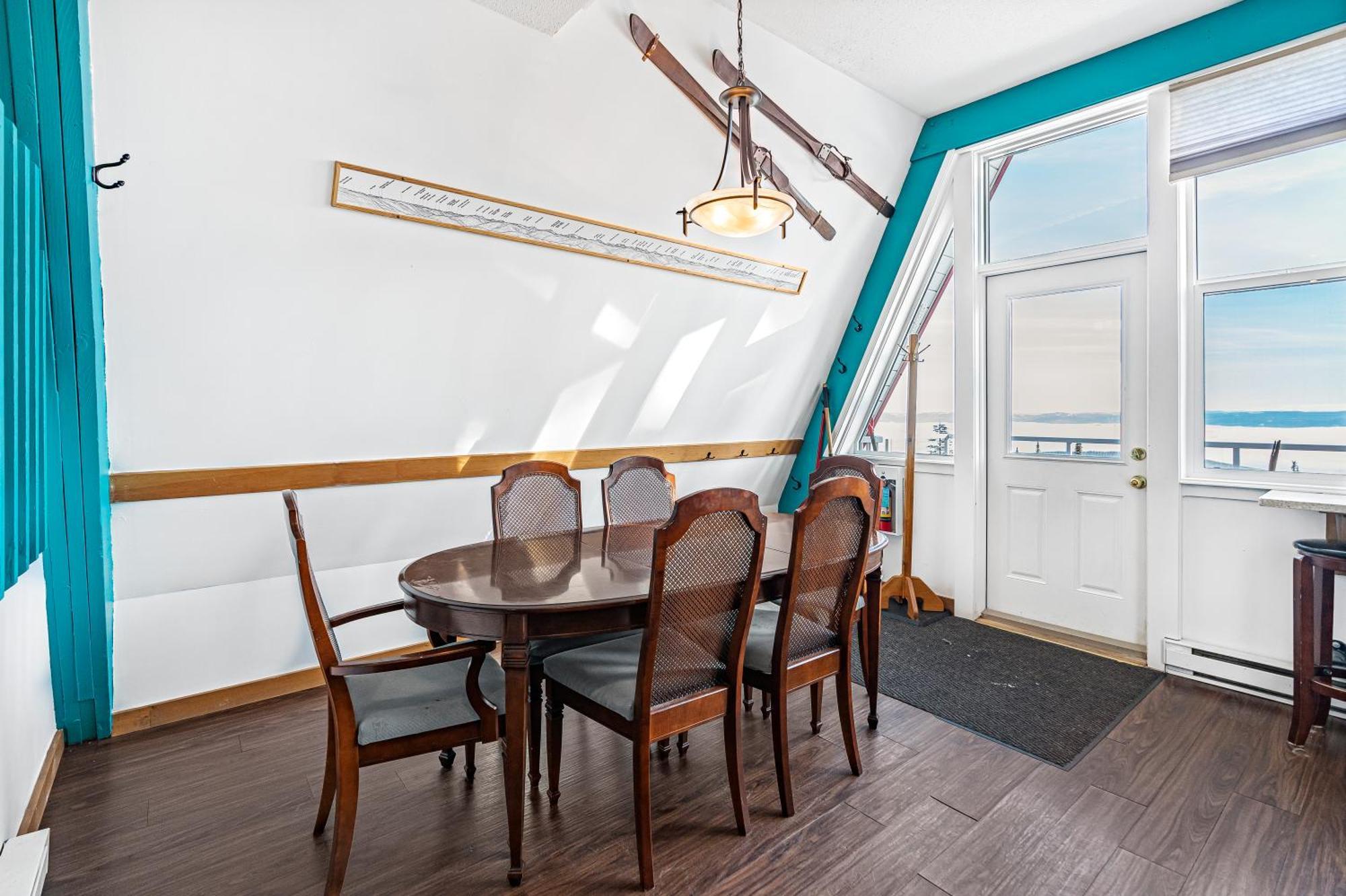 The Pinnacles Suites & Townhomes Silver Star Exteriör bild